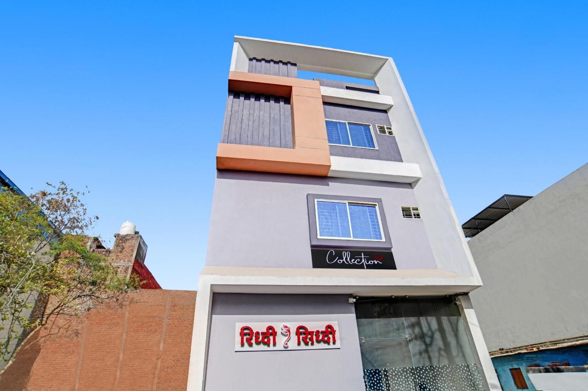 Collection O Riddhi Siddhi Hotel Indore Buitenkant foto